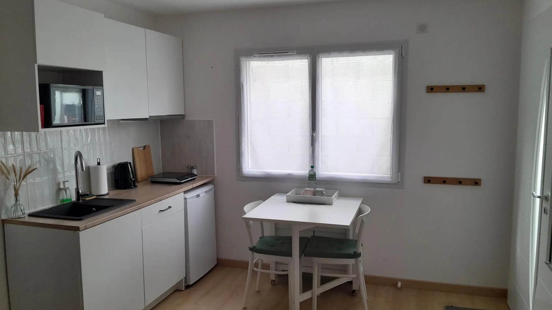 L'A N N E X E De Vic Le Comte Apartment Vic-le-Comte
